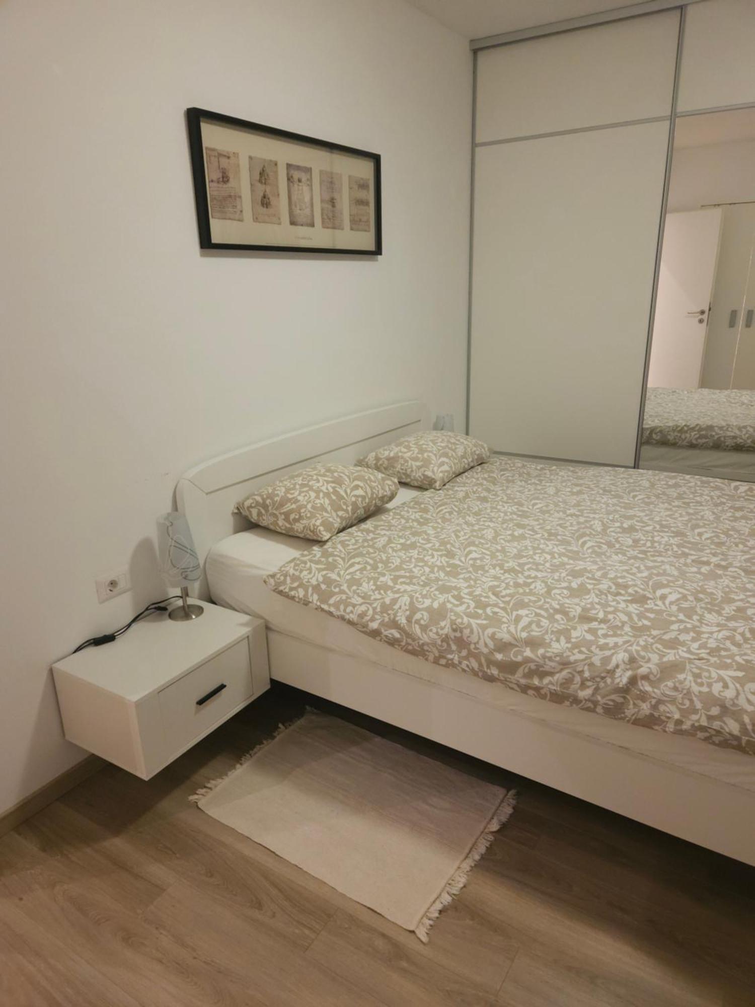 Apartment Robi ウマグ エクステリア 写真